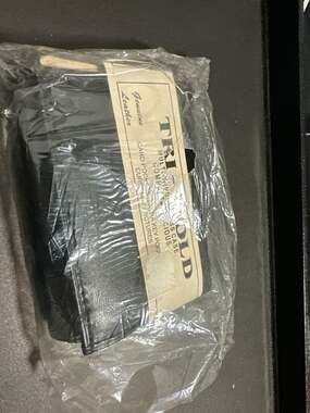 Vintage Lords Genuine Leather Tri-Fold Wallet Multi-Window Pass Case